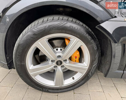 Чорний Ауді E-Tron, об'ємом двигуна 0 л та пробігом 35 тис. км за 37300 $, фото 14 на Automoto.ua