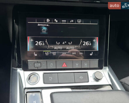 Черный Ауди E-Tron, объемом двигателя 0 л и пробегом 22 тыс. км за 37700 $, фото 49 на Automoto.ua