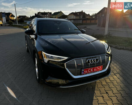 Черный Ауди E-Tron, объемом двигателя 0 л и пробегом 38 тыс. км за 37300 $, фото 18 на Automoto.ua