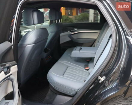 Черный Ауди E-Tron, объемом двигателя 0 л и пробегом 50 тыс. км за 39900 $, фото 43 на Automoto.ua