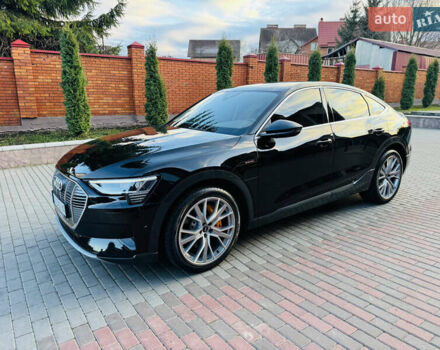Чорний Ауді E-Tron, об'ємом двигуна 0 л та пробігом 27 тис. км за 38700 $, фото 14 на Automoto.ua