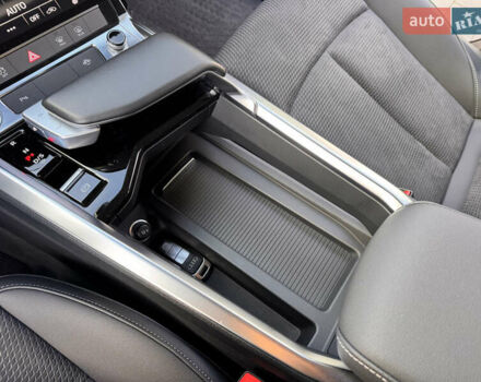 Ауди E-Tron 2023 в Хмельницком на Automoto.ua Черный Ауди E-Tron, объемом двигателя 0 л и пробегом 38 тыс. км за 37900 $, фото 25 на Automoto.ua