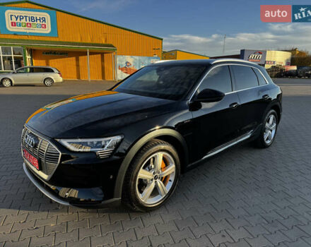 Черный Ауди E-Tron, объемом двигателя 0 л и пробегом 38 тыс. км за 37300 $, фото 20 на Automoto.ua