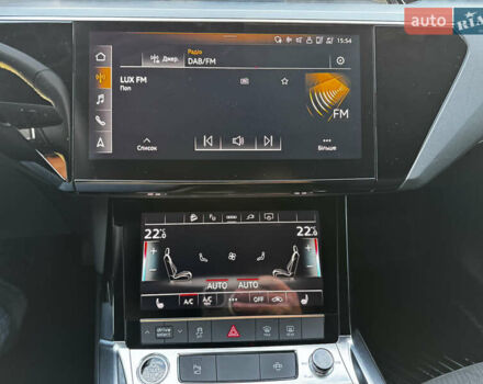 Черный Ауди E-Tron, объемом двигателя 0 л и пробегом 38 тыс. км за 37300 $, фото 44 на Automoto.ua