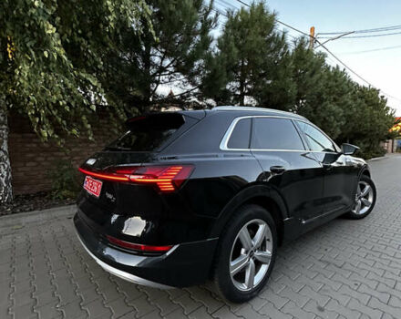 Черный Ауди E-Tron, объемом двигателя 0 л и пробегом 39 тыс. км за 36900 $, фото 8 на Automoto.ua