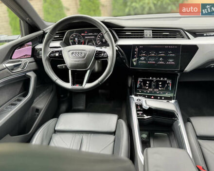 Чорний Ауді E-Tron, об'ємом двигуна 0 л та пробігом 34 тис. км за 39500 $, фото 75 на Automoto.ua