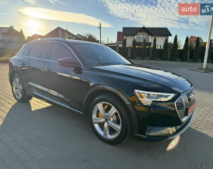 Черный Ауди E-Tron, объемом двигателя 0 л и пробегом 38 тыс. км за 37300 $, фото 7 на Automoto.ua