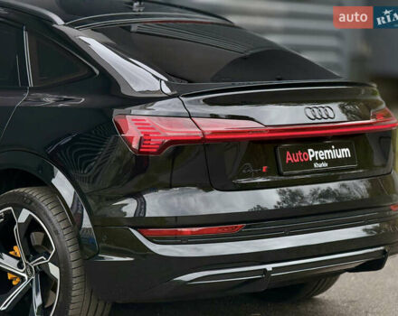 Черный Ауди E-Tron, объемом двигателя 0 л и пробегом 24 тыс. км за 69000 $, фото 11 на Automoto.ua