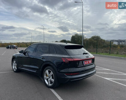 Чорний Ауді E-Tron, об'ємом двигуна 0 л та пробігом 21 тис. км за 34950 $, фото 17 на Automoto.ua