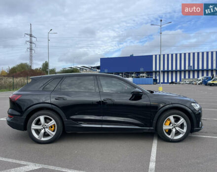 Чорний Ауді E-Tron, об'ємом двигуна 0 л та пробігом 21 тис. км за 34950 $, фото 20 на Automoto.ua