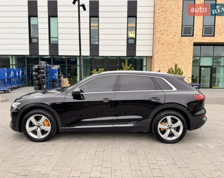 Чорний Ауді E-Tron, об'ємом двигуна 0 л та пробігом 35 тис. км за 37300 $, фото 10 на Automoto.ua