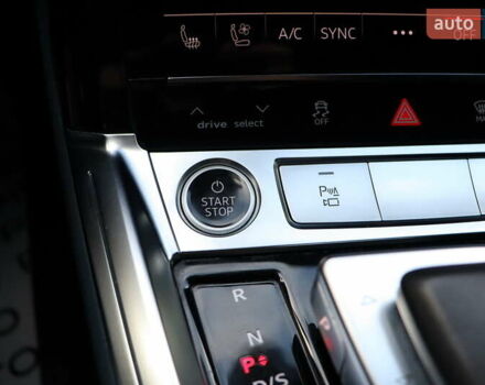 Черный Ауди E-Tron, объемом двигателя 0 л и пробегом 50 тыс. км за 39900 $, фото 31 на Automoto.ua