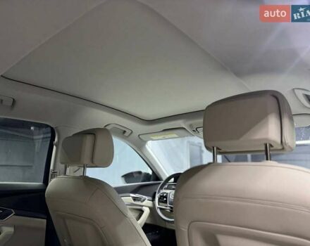 Черный Ауди E-Tron, объемом двигателя 0 л и пробегом 62 тыс. км за 36500 $, фото 14 на Automoto.ua