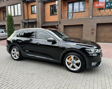 Черный Ауди E-Tron, объемом двигателя 0 л и пробегом 22 тыс. км за 37700 $, фото 6 на Automoto.ua