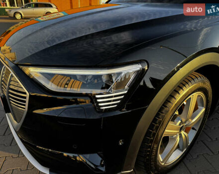 Черный Ауди E-Tron, объемом двигателя 0 л и пробегом 38 тыс. км за 37300 $, фото 41 на Automoto.ua