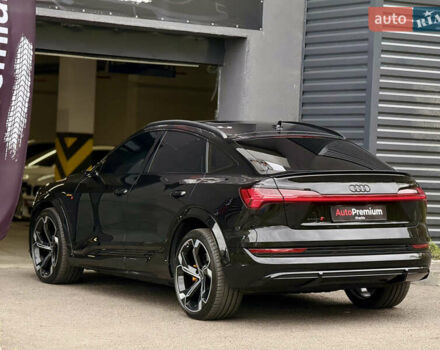 Черный Ауди E-Tron, объемом двигателя 0 л и пробегом 24 тыс. км за 69000 $, фото 6 на Automoto.ua