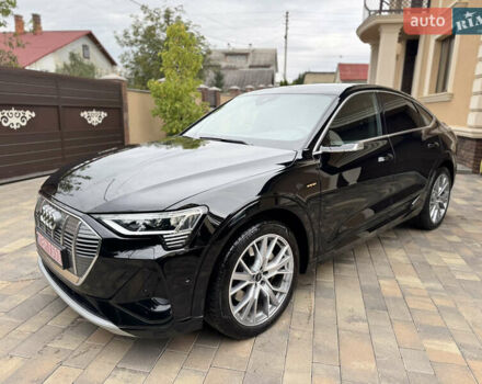 Чорний Ауді E-Tron, об'ємом двигуна 0 л та пробігом 34 тис. км за 39500 $, фото 1 на Automoto.ua