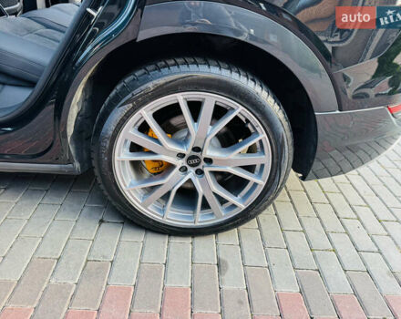 Чорний Ауді E-Tron, об'ємом двигуна 0 л та пробігом 27 тис. км за 38700 $, фото 30 на Automoto.ua