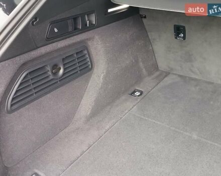 Черный Ауди E-Tron, объемом двигателя 0 л и пробегом 120 тыс. км за 35950 $, фото 66 на Automoto.ua