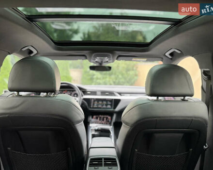 Чорний Ауді E-Tron, об'ємом двигуна 0 л та пробігом 34 тис. км за 39500 $, фото 85 на Automoto.ua