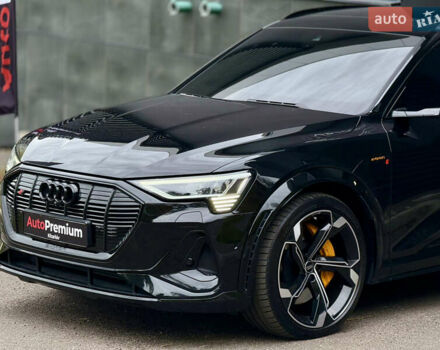 Черный Ауди E-Tron, объемом двигателя 0 л и пробегом 24 тыс. км за 69000 $, фото 12 на Automoto.ua