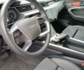 Черный Ауди E-Tron, объемом двигателя 0 л и пробегом 120 тыс. км за 35950 $, фото 47 на Automoto.ua