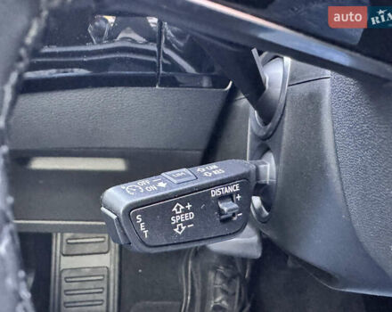 Чорний Ауді E-Tron, об'ємом двигуна 0 л та пробігом 70 тис. км за 36900 $, фото 47 на Automoto.ua