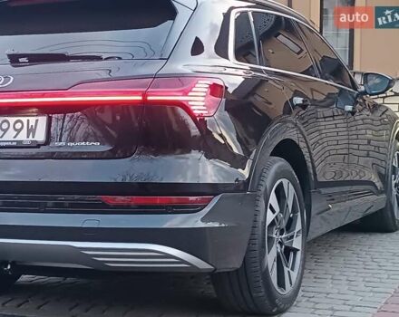 Черный Ауди E-Tron, объемом двигателя 0 л и пробегом 120 тыс. км за 35950 $, фото 26 на Automoto.ua