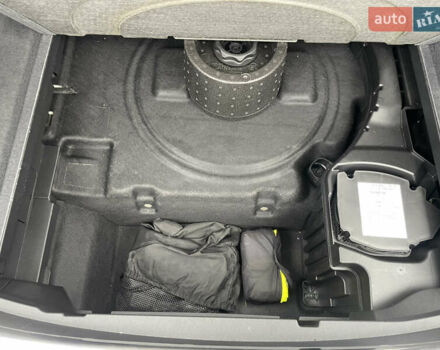 Чорний Ауді E-Tron, об'ємом двигуна 0 л та пробігом 22 тис. км за 33999 $, фото 32 на Automoto.ua