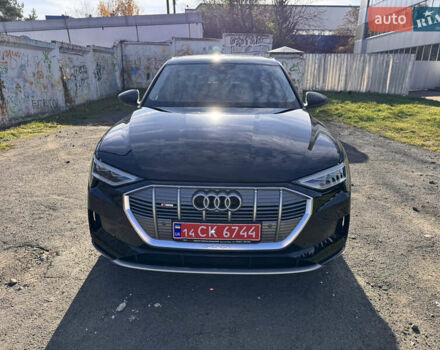 Чорний Ауді E-Tron, об'ємом двигуна 0 л та пробігом 70 тис. км за 36900 $, фото 8 на Automoto.ua