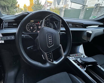 Черный Ауди E-Tron, объемом двигателя 0 л и пробегом 39 тыс. км за 36900 $, фото 17 на Automoto.ua