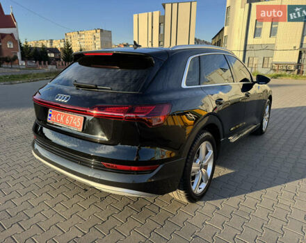 Черный Ауди E-Tron, объемом двигателя 0 л и пробегом 38 тыс. км за 37300 $, фото 10 на Automoto.ua