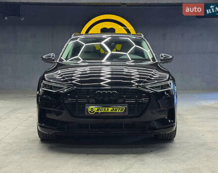 Черный Ауди E-Tron, объемом двигателя 0 л и пробегом 62 тыс. км за 36500 $, фото 1 на Automoto.ua