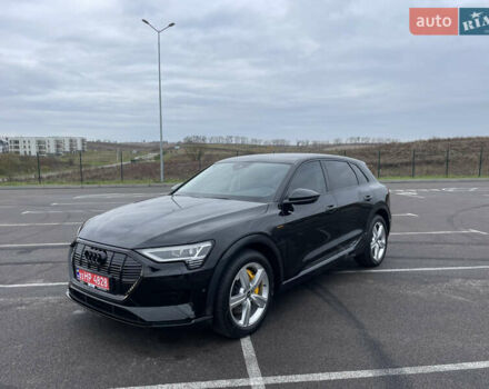 Чорний Ауді E-Tron, об'ємом двигуна 0 л та пробігом 22 тис. км за 33999 $, фото 8 на Automoto.ua