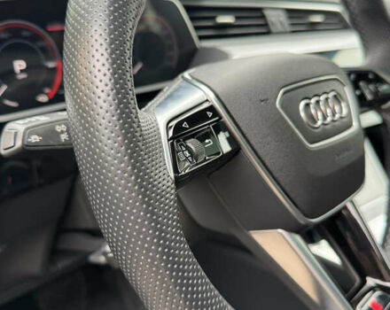 Чорний Ауді E-Tron, об'ємом двигуна 0 л та пробігом 34 тис. км за 39500 $, фото 87 на Automoto.ua