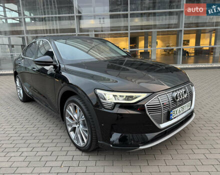 Чорний Ауді E-Tron, об'ємом двигуна 0 л та пробігом 35 тис. км за 37900 $, фото 56 на Automoto.ua