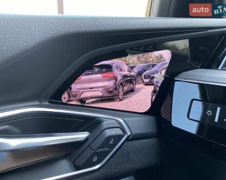 Черный Ауди E-Tron, объемом двигателя 0 л и пробегом 63 тыс. км за 49500 $, фото 99 на Automoto.ua