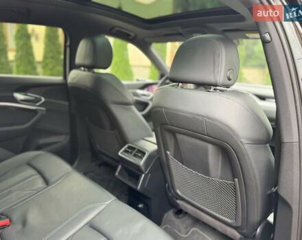 Чорний Ауді E-Tron, об'ємом двигуна 0 л та пробігом 34 тис. км за 39500 $, фото 72 на Automoto.ua