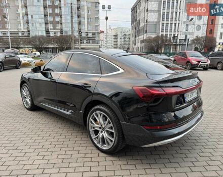 Чорний Ауді E-Tron, об'ємом двигуна 0 л та пробігом 35 тис. км за 37900 $, фото 40 на Automoto.ua