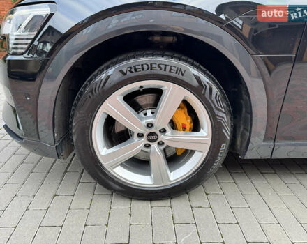 Черный Ауди E-Tron, объемом двигателя 0 л и пробегом 22 тыс. км за 37700 $, фото 15 на Automoto.ua