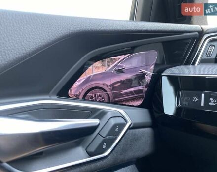 Черный Ауди E-Tron, объемом двигателя 0 л и пробегом 63 тыс. км за 49500 $, фото 102 на Automoto.ua