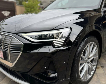 Чорний Ауді E-Tron, об'ємом двигуна 0 л та пробігом 34 тис. км за 39500 $, фото 74 на Automoto.ua