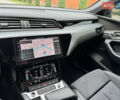 Черный Ауди E-Tron, объемом двигателя 0 л и пробегом 22 тыс. км за 37700 $, фото 56 на Automoto.ua