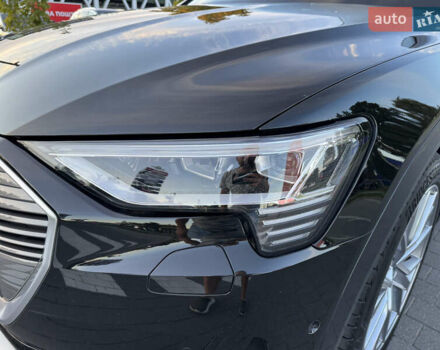 Чорний Ауді E-Tron, об'ємом двигуна 0 л та пробігом 35 тис. км за 37900 $, фото 11 на Automoto.ua