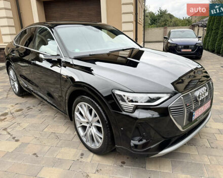 Чорний Ауді E-Tron, об'ємом двигуна 0 л та пробігом 34 тис. км за 39500 $, фото 9 на Automoto.ua