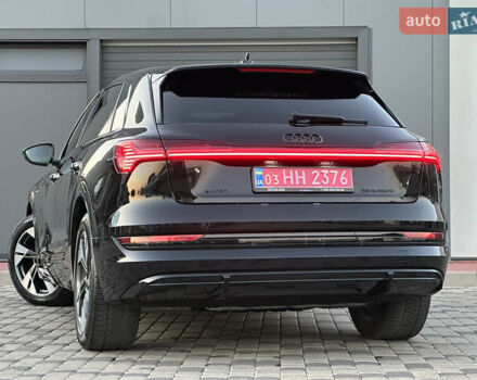 Черный Ауди E-Tron, объемом двигателя 0 л и пробегом 35 тыс. км за 38850 $, фото 25 на Automoto.ua