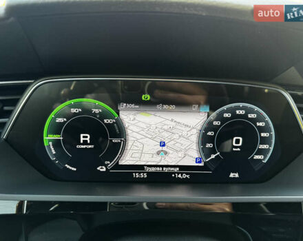 Черный Ауди E-Tron, объемом двигателя 0 л и пробегом 38 тыс. км за 37300 $, фото 49 на Automoto.ua