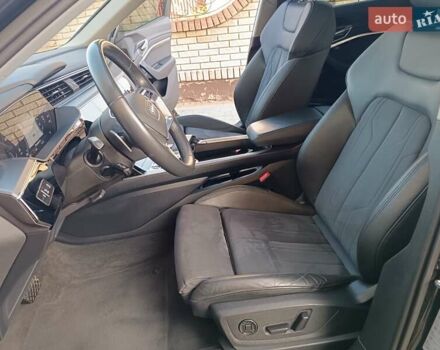 Черный Ауди E-Tron, объемом двигателя 0 л и пробегом 120 тыс. км за 35950 $, фото 31 на Automoto.ua