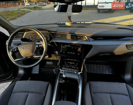 Черный Ауди E-Tron, объемом двигателя 0 л и пробегом 38 тыс. км за 37300 $, фото 34 на Automoto.ua