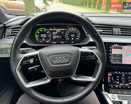 Черный Ауди E-Tron, объемом двигателя 0 л и пробегом 22 тыс. км за 37700 $, фото 55 на Automoto.ua